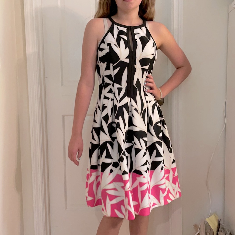 Vince Camuto pink, black, patterned dress. In great condition. No stains.